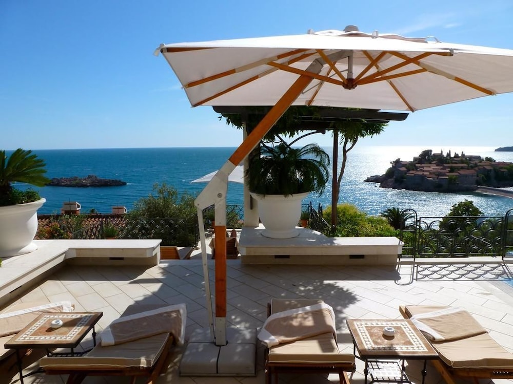 Villa Montenegro