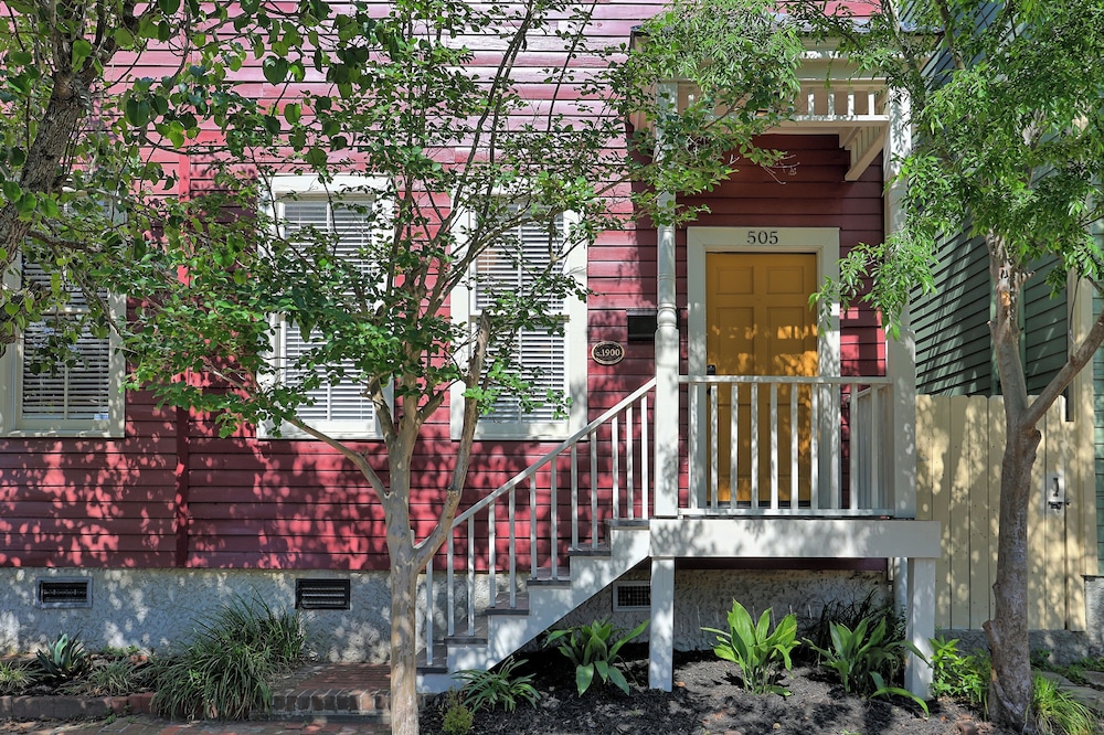 Quiet Historic Corner Home Near Downtown