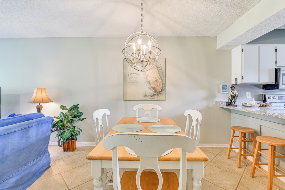 Walk to Beach: Resort Getaway in Pcb!