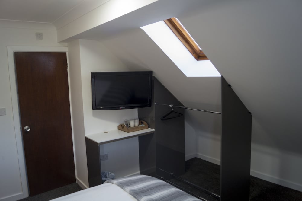 Kirks Korner Hotel