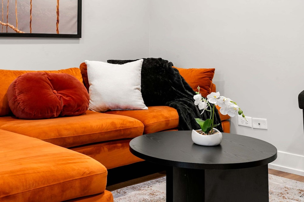 Chicago 2 Bed 2 Bed Comfy Home