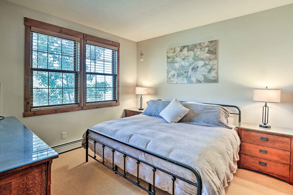 Centrally Located Granby Condo: Ski-in/ski-out! view 5