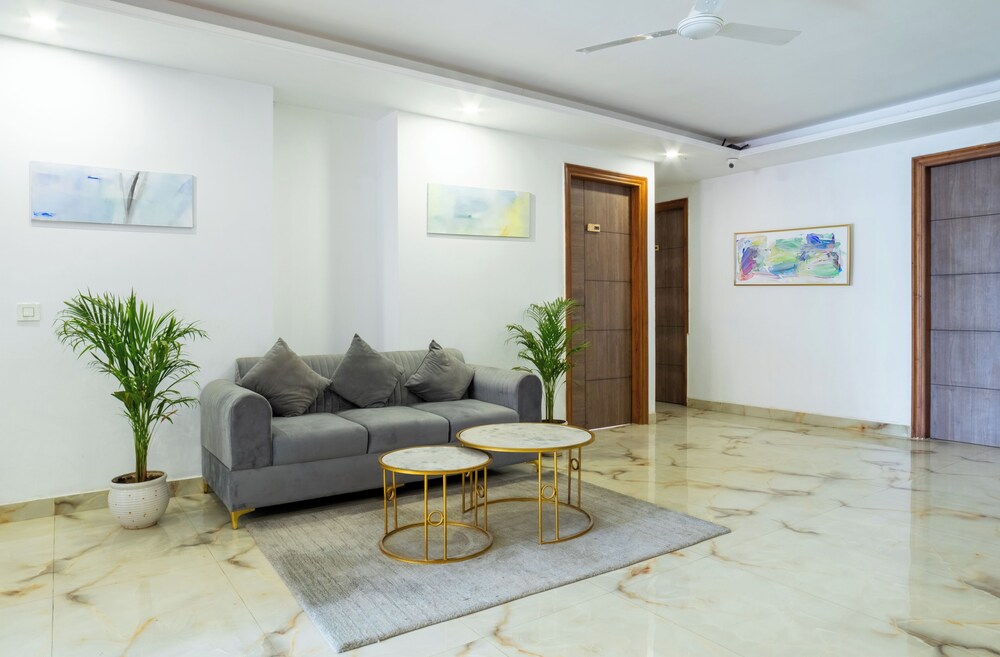 Housr 46 M2K Corp Near Park Hospital