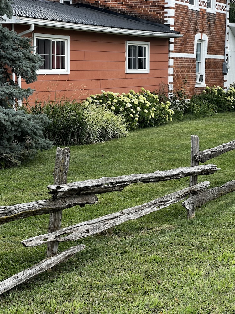 Emily's Place B&B