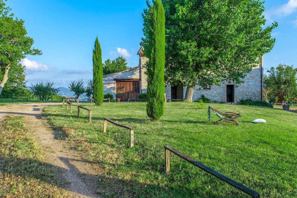 Checello 12 by Marche Holiday Villas