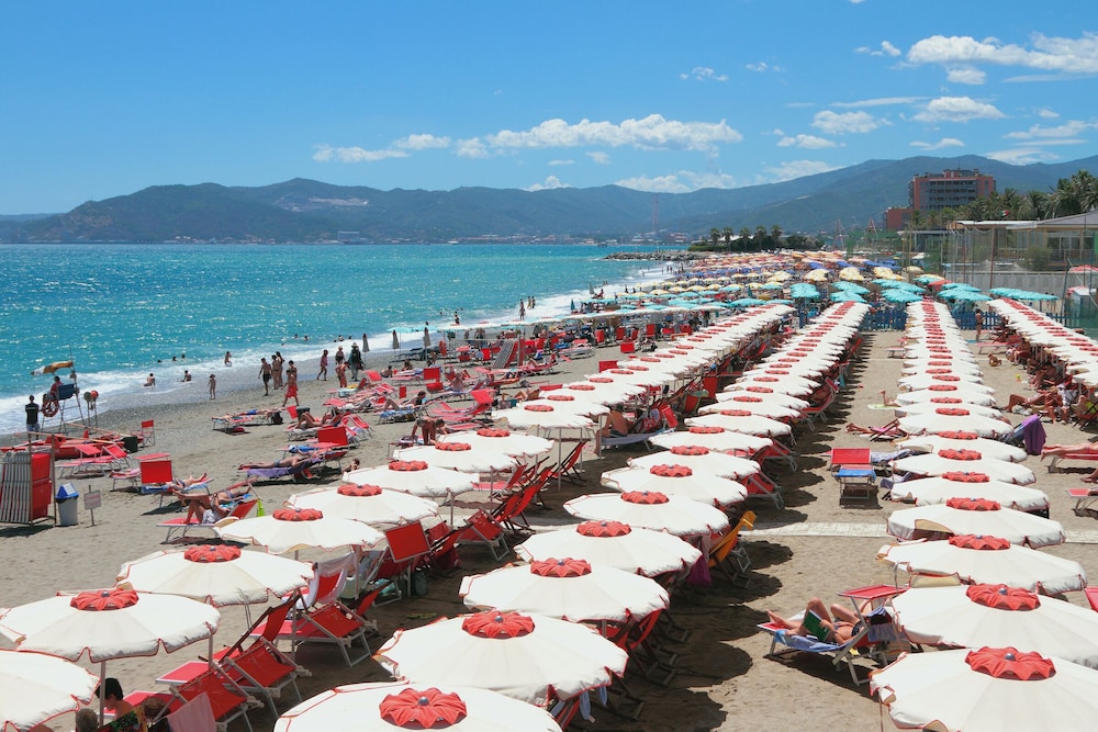La Finestra Sul Mare 200mt From Sea view 4
