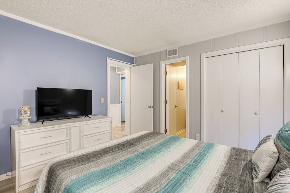 Steps to Shore: Family Retreat in Myrtle Beach
