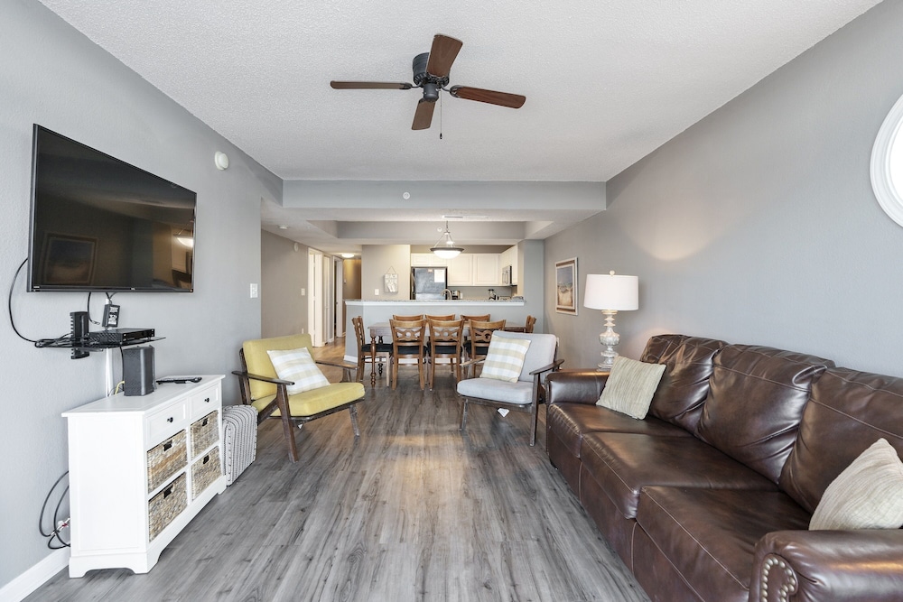 Grand Atlantic by Elliott Beach Rentals