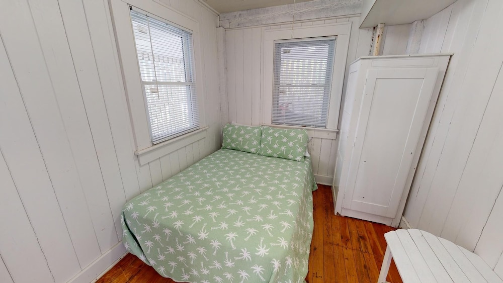 9 Shirley Road by Tybee Vacation Rentals