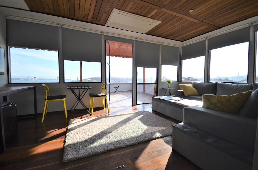 Unver Galata Apart - Image 5