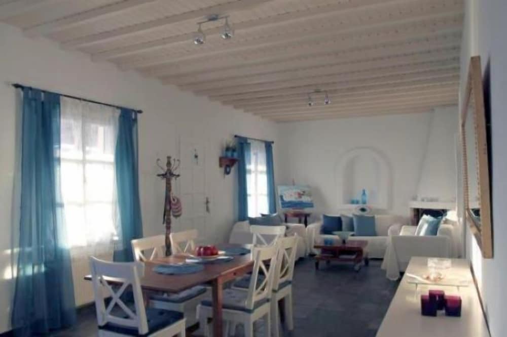 Villa Elena