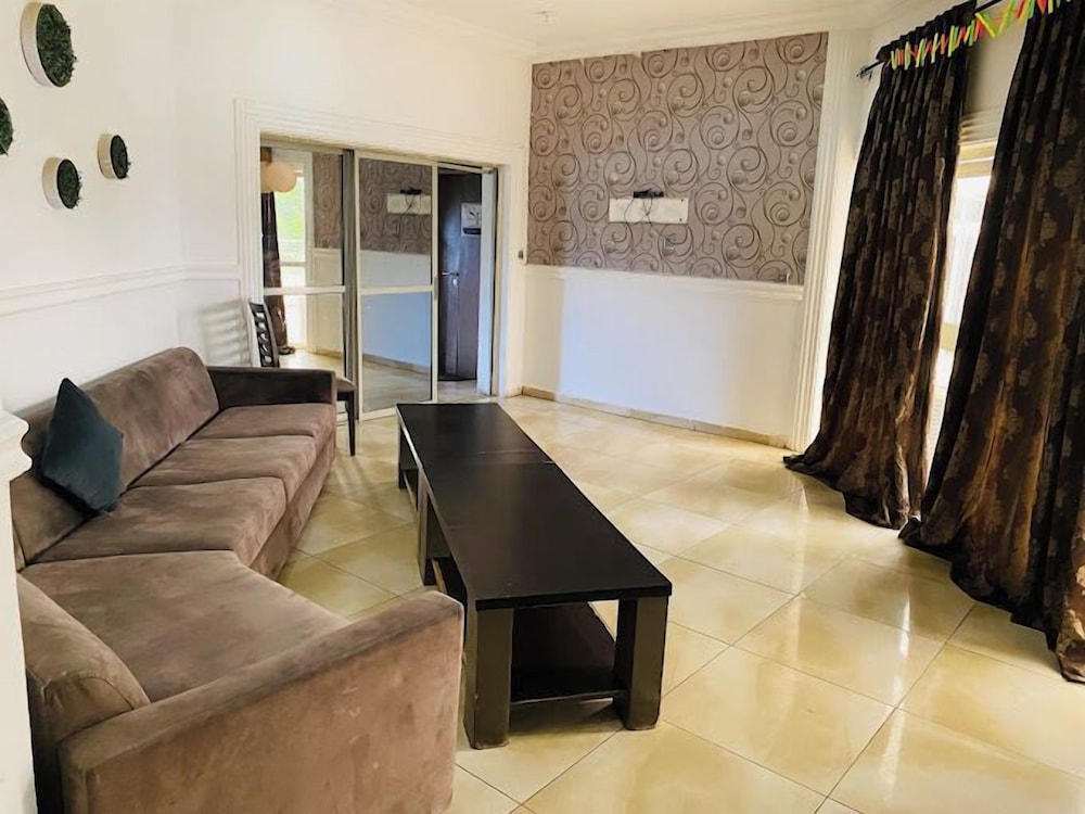 Davvy Hotel and Apartments view 2