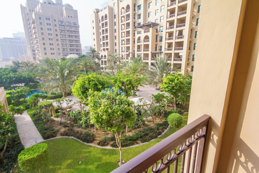 Bespoke Residences - South Residence