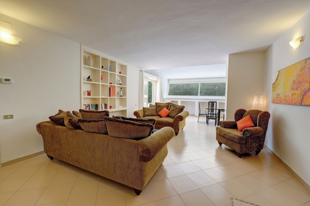 Beautiful Villa With Pool in Arce Fr Italy