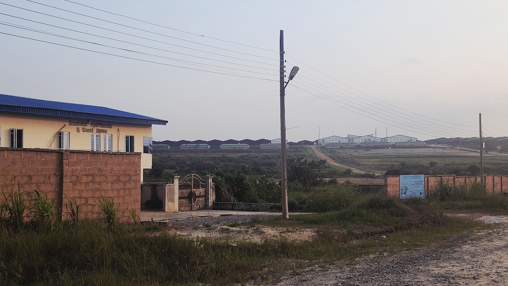 DOMINION APARTMENT AND GUEST HOUSE