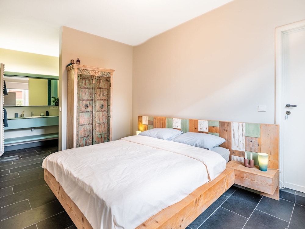 Apartment in Sint-idesbald Near the Beach