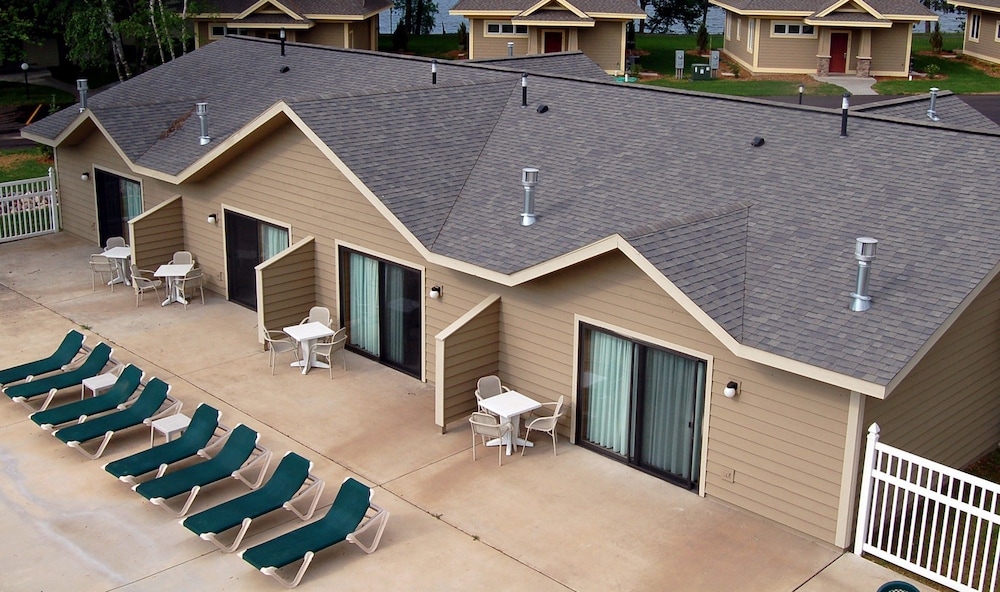 Kavanaugh's Sylvan Lake Resort