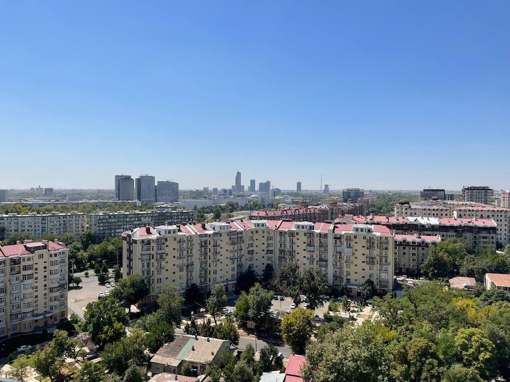 Akay city Golden studio