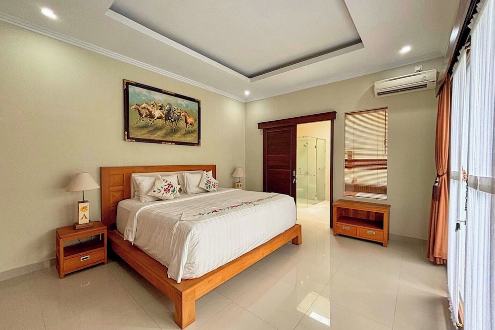 Amory Villa - 3BR Private Pool Villa