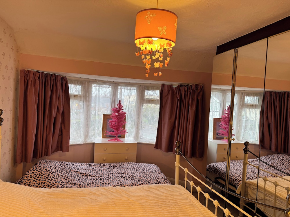 Oxford - Villa - Sleeps 8 - Garden - Parking