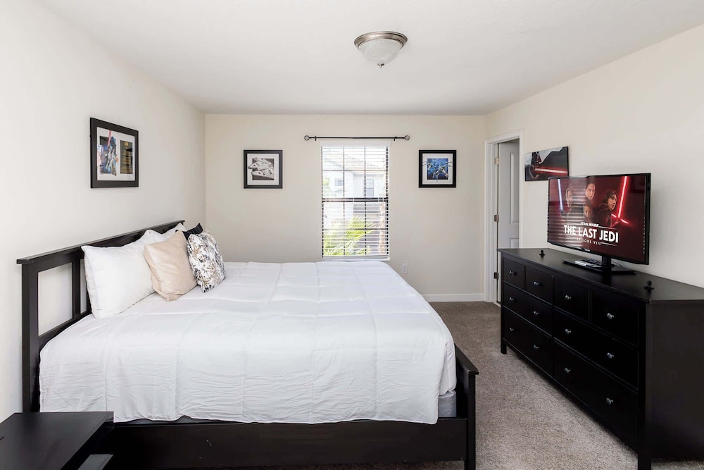 Solterra Dream Escape For 14!