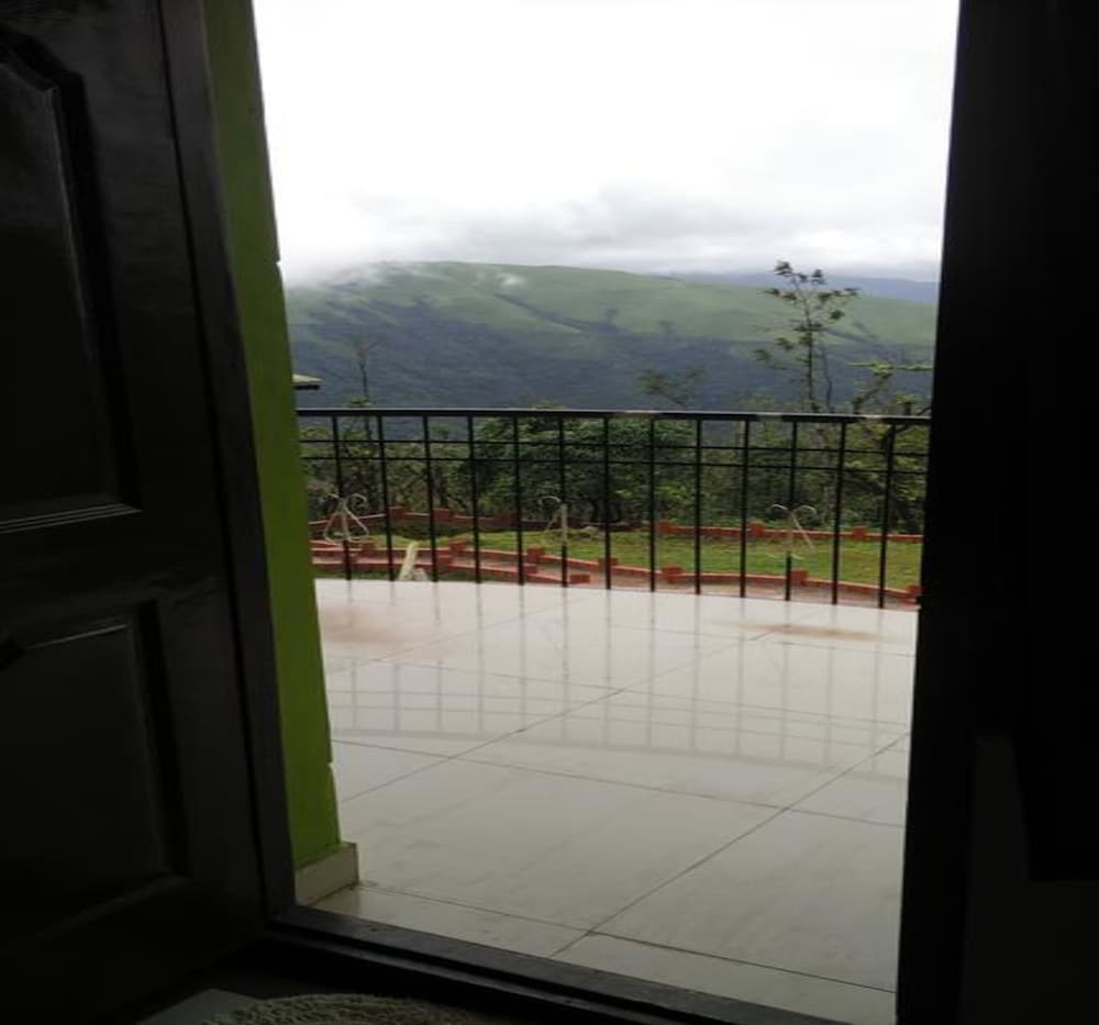 Green woods Resort