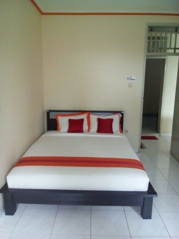 Simply Homy Tubagus Dago