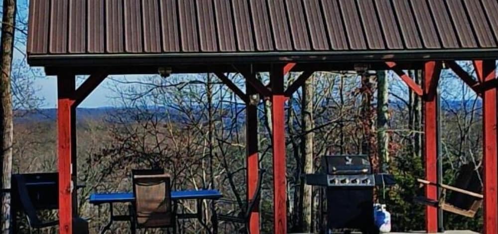 Timber Pointe Resort