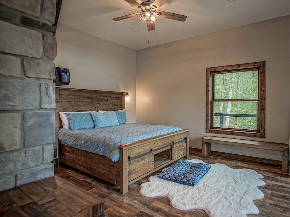 5 Br: Cupp Runneth Over - Luxurious Retreat Nestled 9.7 Miles From Snowshoe