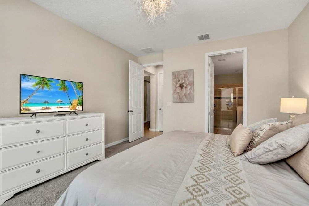1513nassau 5 Bedroom Villa