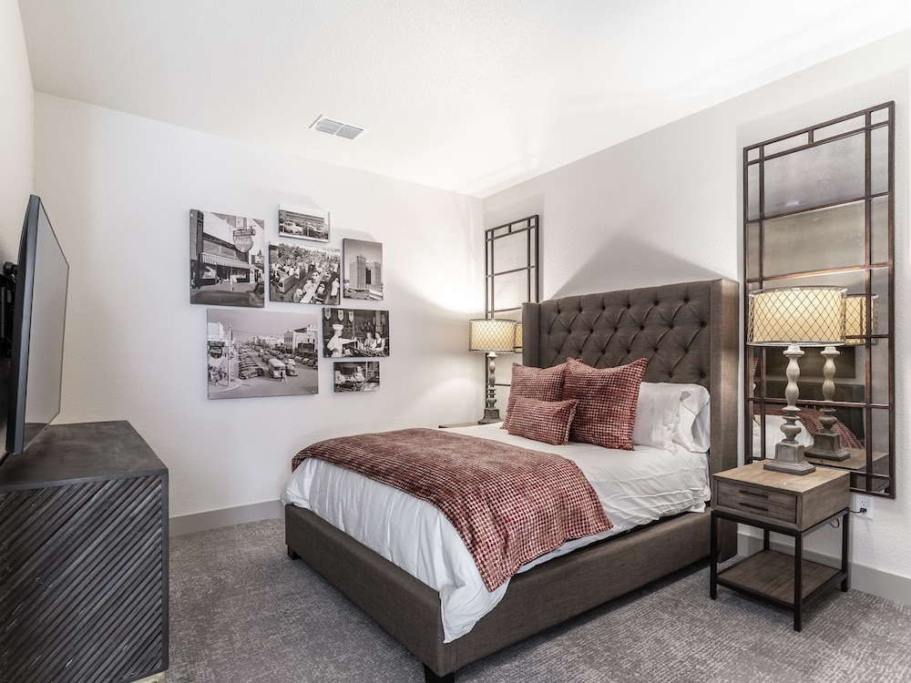 Millsap Suites by Pioneer Pocket Hotel view 4