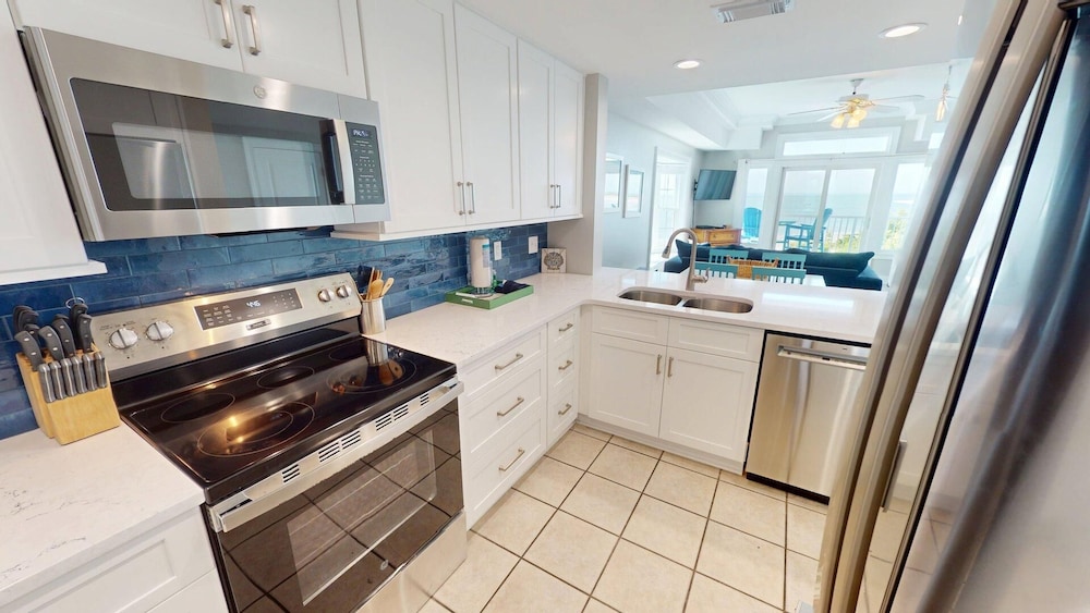 Bay View Villas 3 by Tybee Vacation Rentals