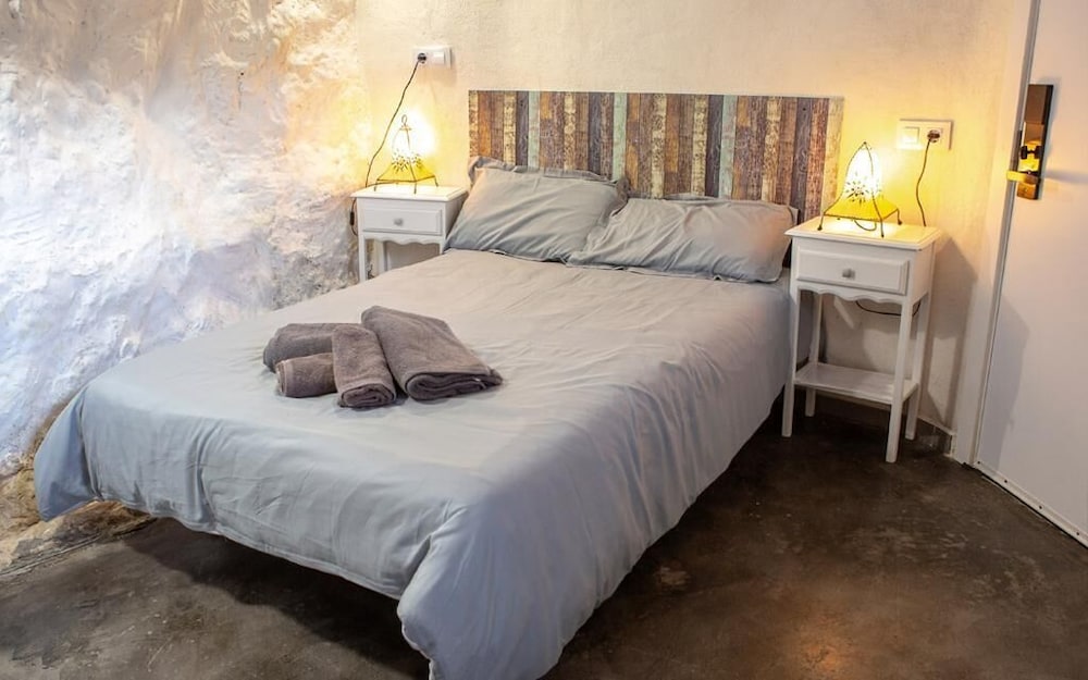 Photo 32