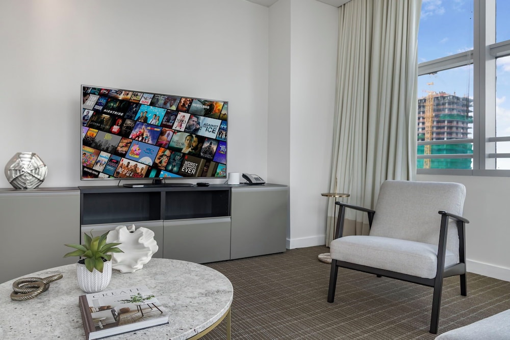 Prime Location - Walk to City Centre