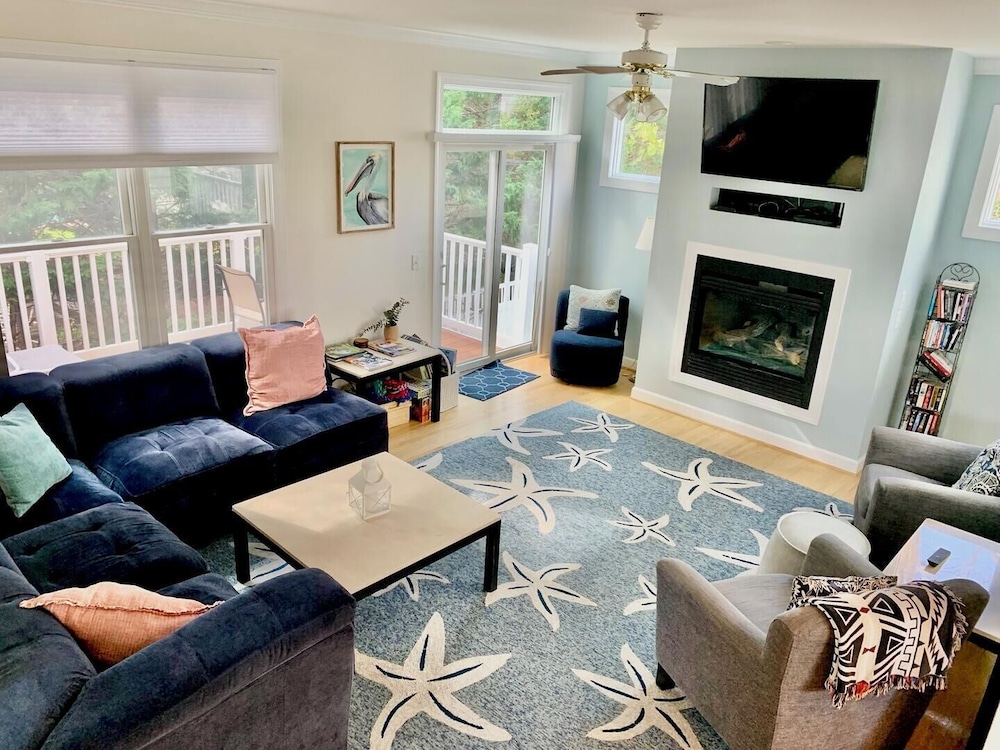 Christian Street 18B