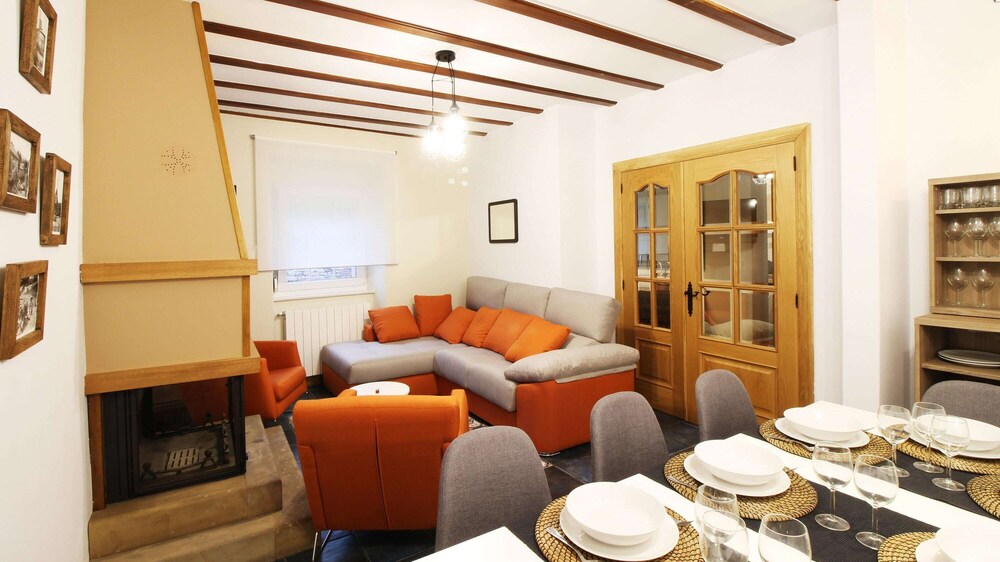 Casa rural LA COVA