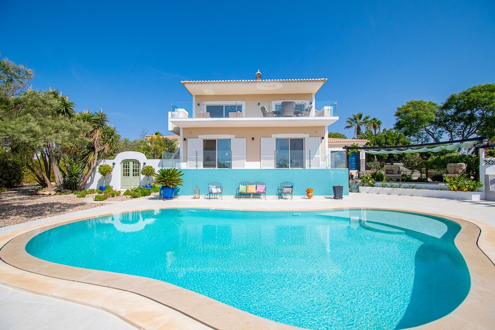 The One Ocean Front in Carvoeiro