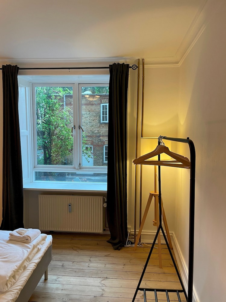 2-bedroom Apartment Retreat
