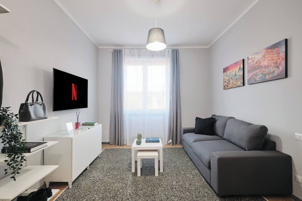Colosseo-san Giovanni, New Apartment Wi-fi & A-C