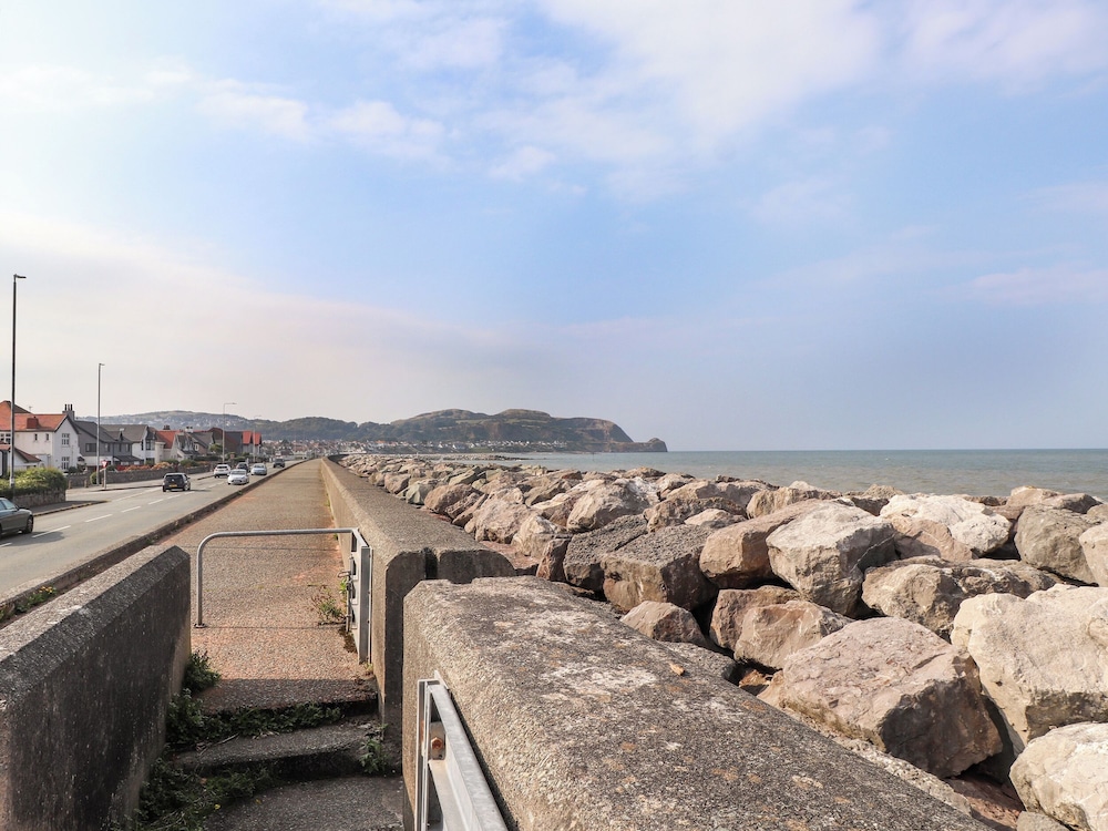 Seaward
