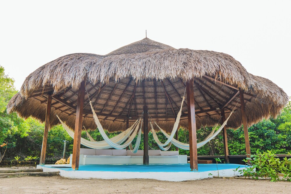 U-GO Magnífica casa con piscina junto al Mar