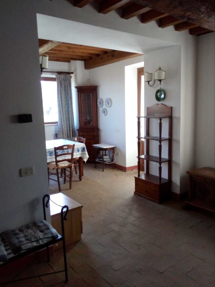 Agriturismo Castagneto Picci view 3