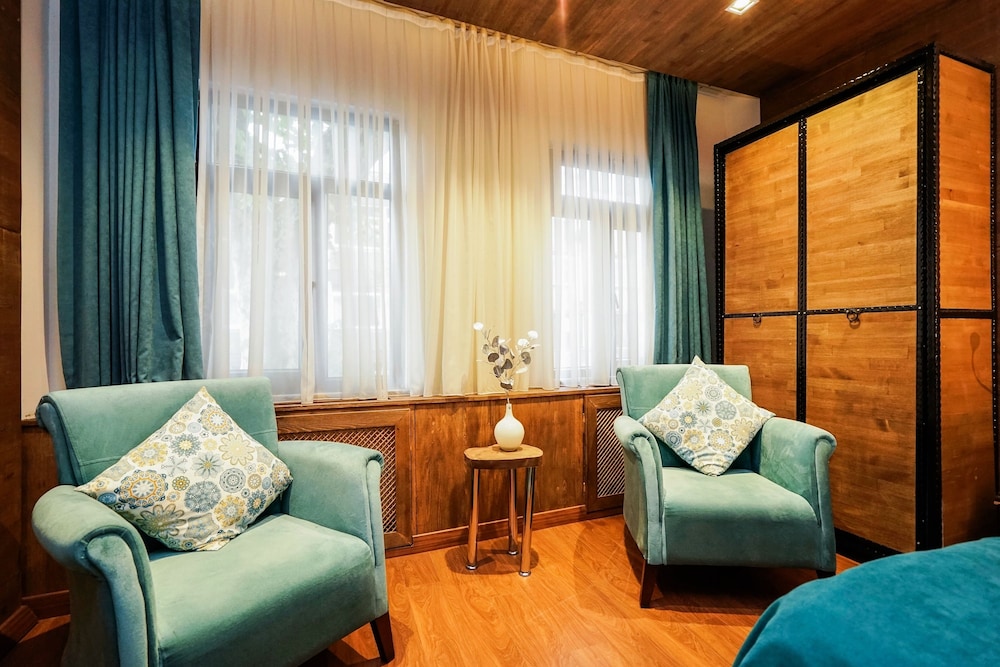 Cube Suitler - Image 30