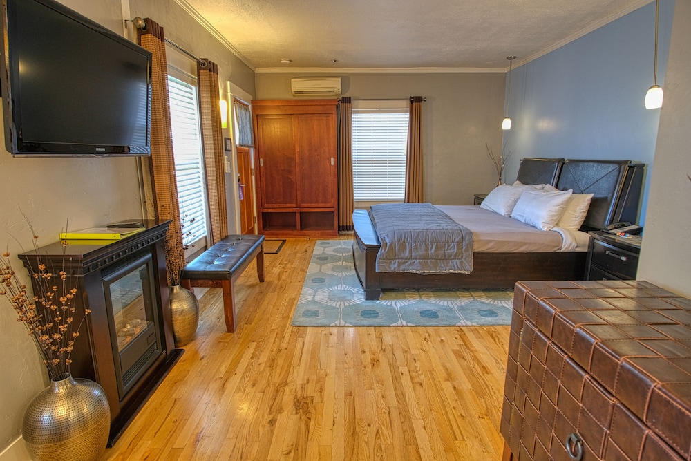 Ashland Vacations - Palm Cottages - Property Image 59