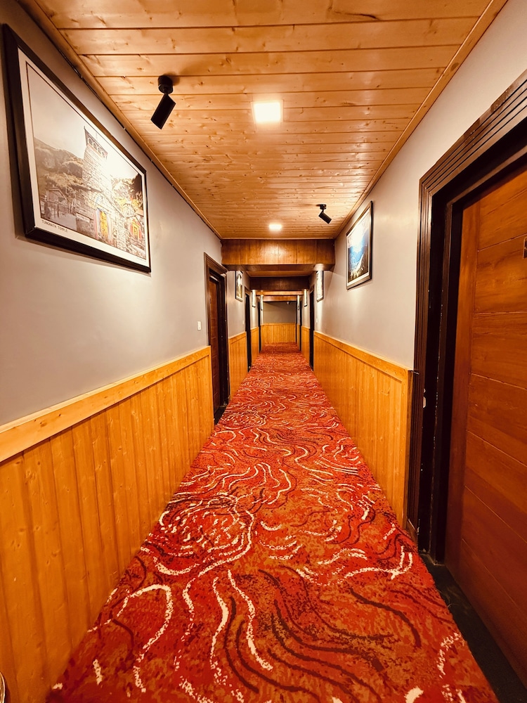 Hotel Yoga Badrinath