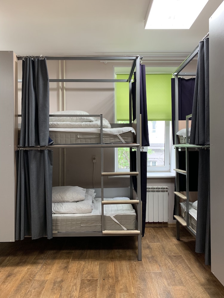 Hostel Esenin