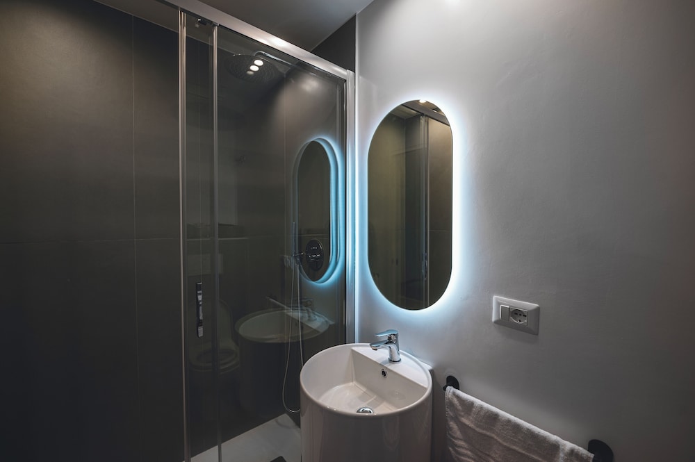 Habitat 42 Roman Stay