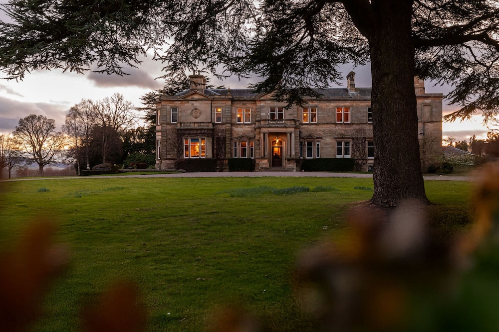 Errol Park - Stately Home Outbuildings Views