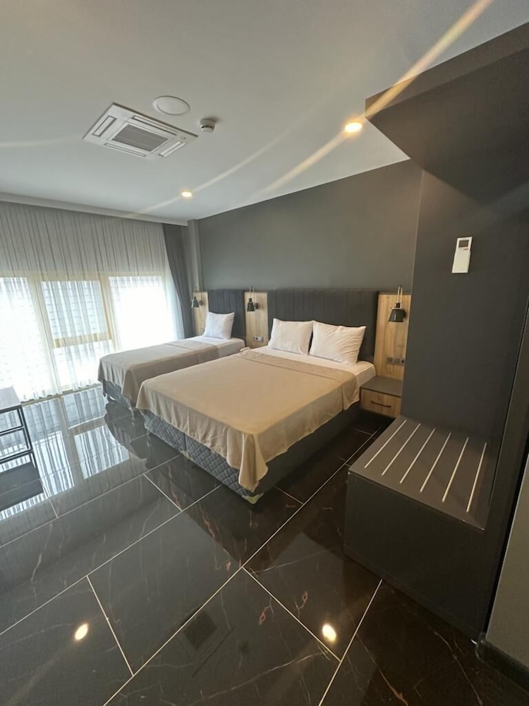 Burç Airport Hotel