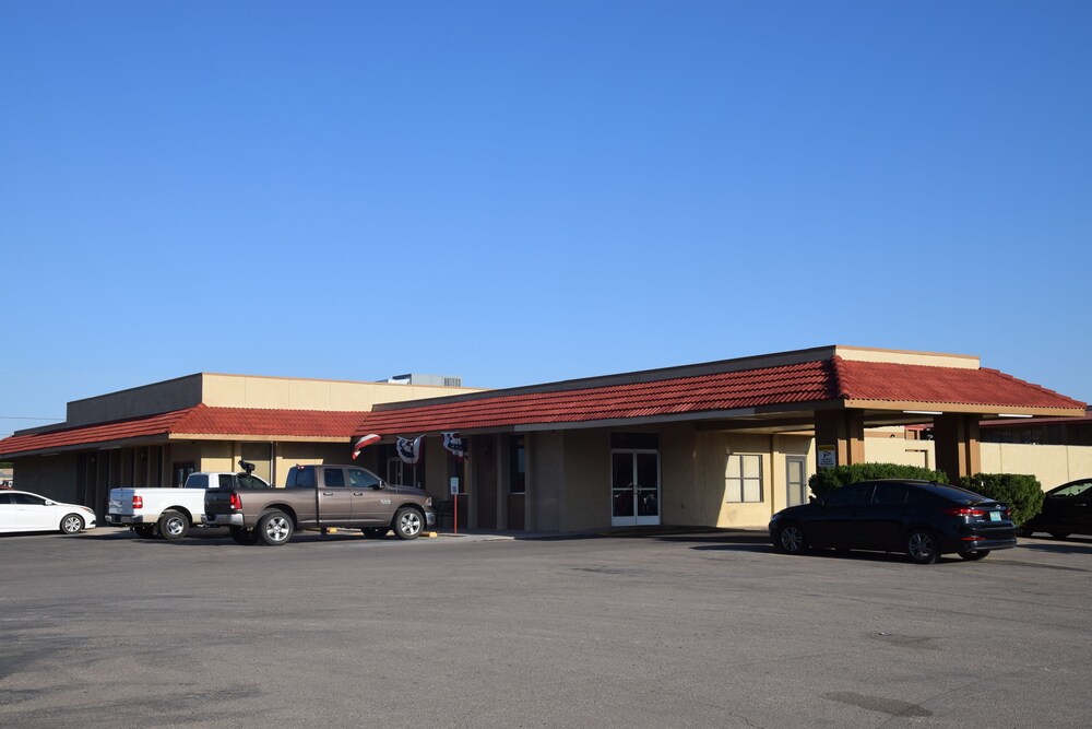 Lovington Inn